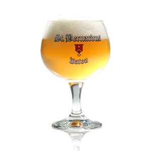 St. Bernardus Pater cerveza copa